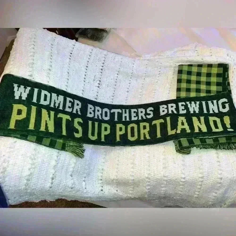 Portland Timbers Widmer Beer scarf